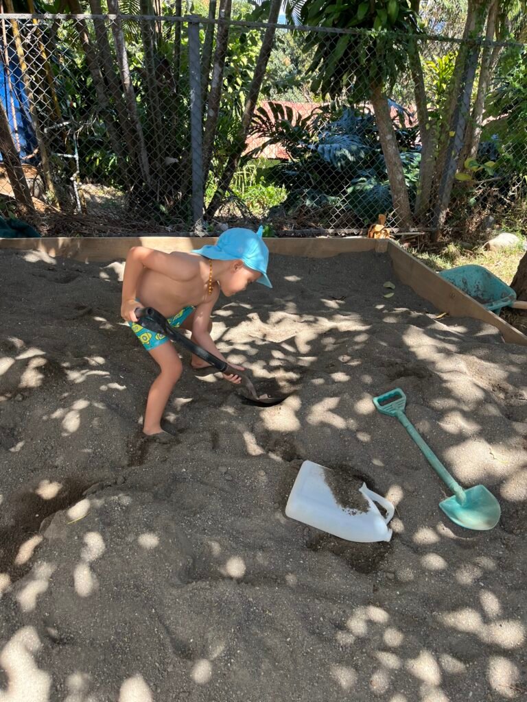 Niños aprendiendo en La Floresta